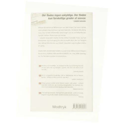 Pigen Der Legede Med Ilden (Millennium, 2. Bind) af Stieg Larsson (Bog)