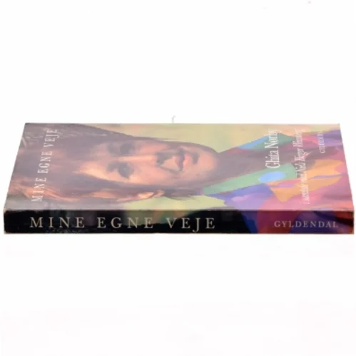 Mine egne veje : Ghita Nørby i samtale med Niels Birger Wamberg (Bog)