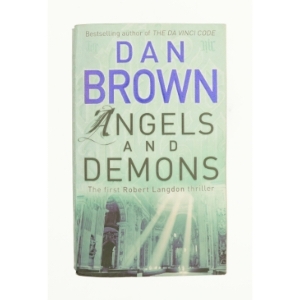 Angels and Demons by Dan Brown af Brown, Dan (Bog)