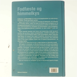 Fodfæste og himmelkys : undervisningsbog i bevægelse, rytmisk gymnastik og dans af Helle Winther (f. 1962-04-23) (Bog)