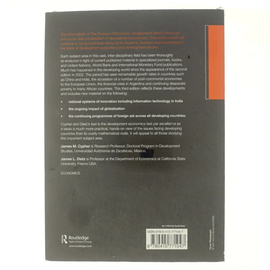 The process of economic development (Bog)