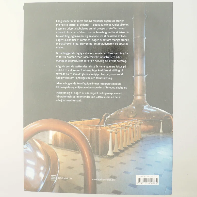 Alkoholer : kemi, teknologi, miljø (Bog)