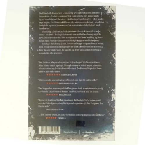 Trofæ : spændingsroman af Steffen Jacobsen (f. 1956) (Bog)