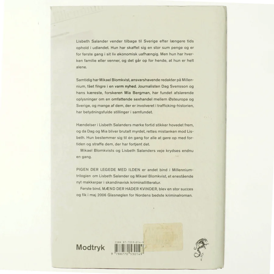 Pigen Der Legede Med Ilden af Stieg Larsson (Bog)