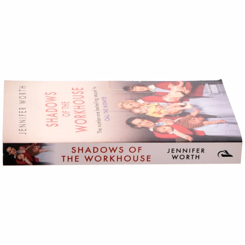 Shadows of the Workhouse af Jennifer Worth (Bog)