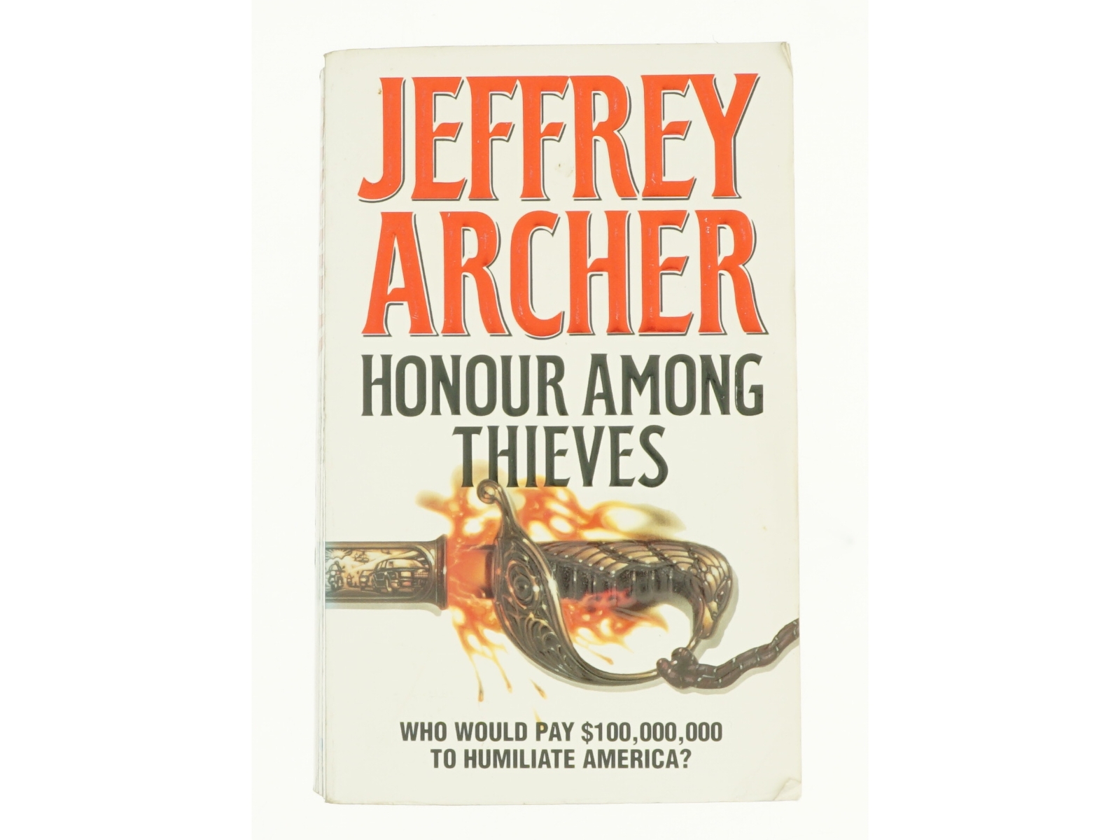Honour among thieves af Jeffrey Archer (Bog)