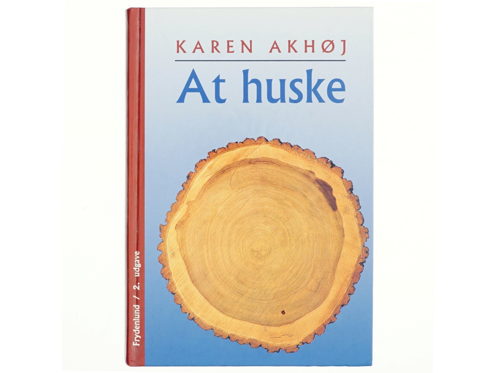 At huske af Karen Akhøj (Bog)