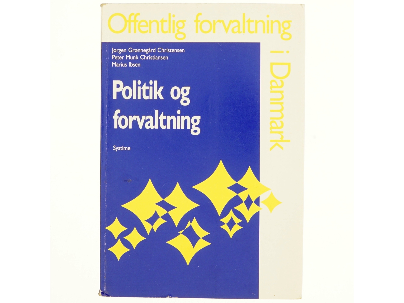 Politik og forvaltning (Bog)