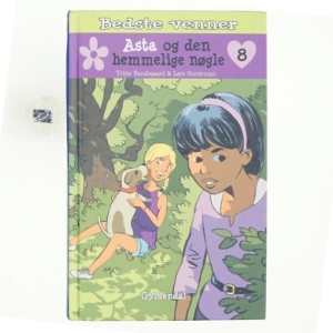 Asta og den hemmelige nøgle af Trine Bundsgaard (Bog)