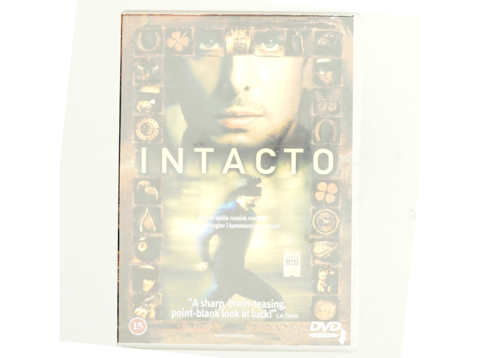 Intacto