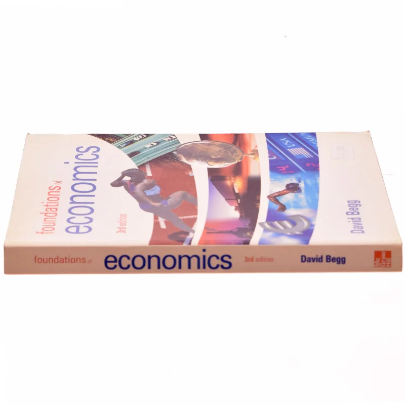 Foundations of economics (Bog)
