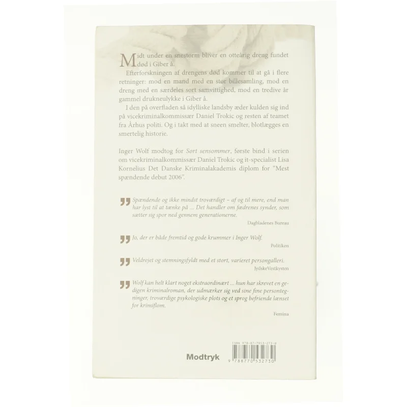 Frost og aske af Inger Wolf (Bog)