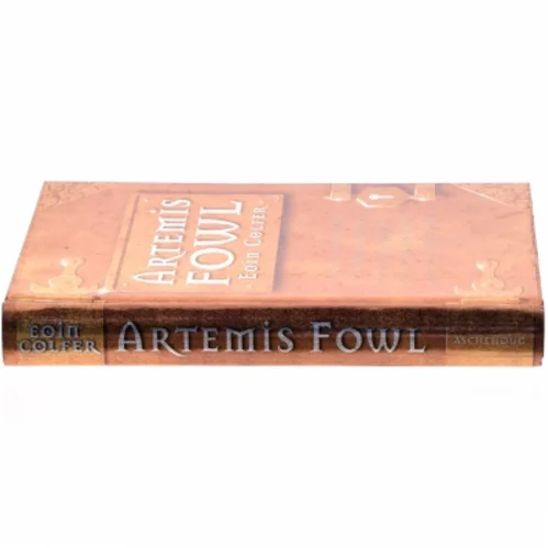 Artemis Fowl af Eoin Colfer