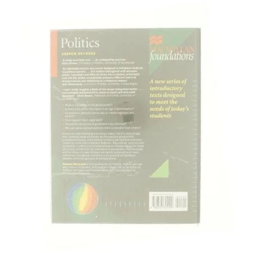 Politics af Andrew Heywood (Bog)