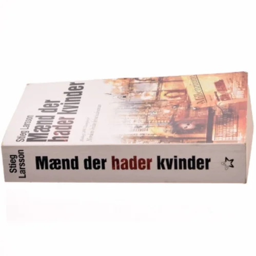 Mænd der hader kvinder af Stieg Larsson, Stieg Larsson (Bog)