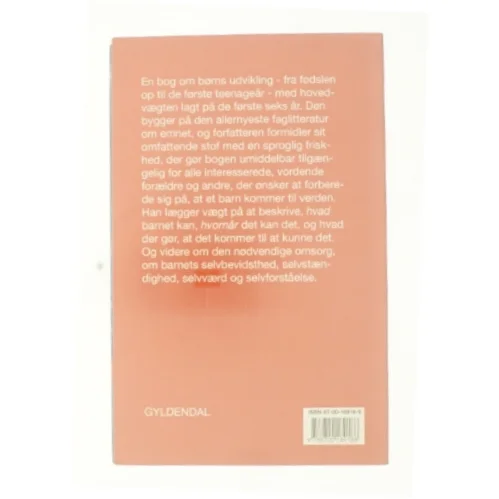 Børns udvikling af Arne Poulsen (Bog)