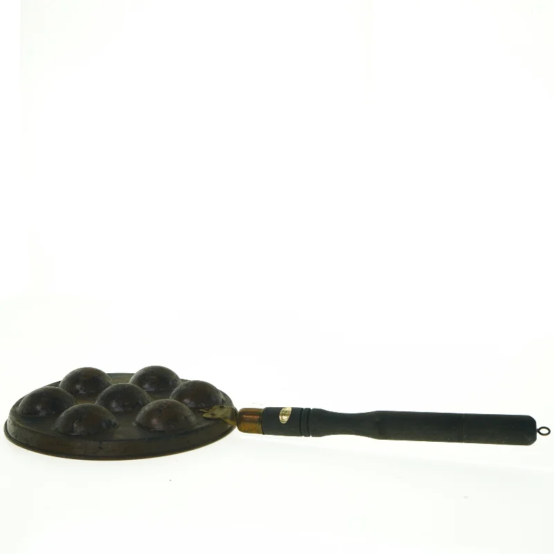 Antik æbleskivepande (str. Ø 21,5 cm)