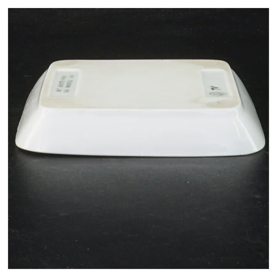 Keramisk askebæger med Skt. Bendts Kirke motiv fra B&G (str. 12 x 12 cm)