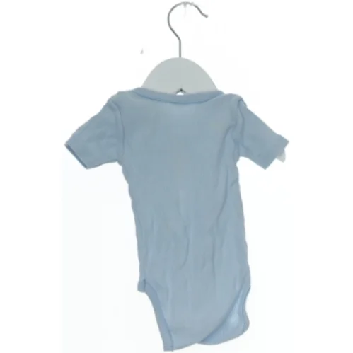 Baby bodystocking med kort ærme (str. 62)