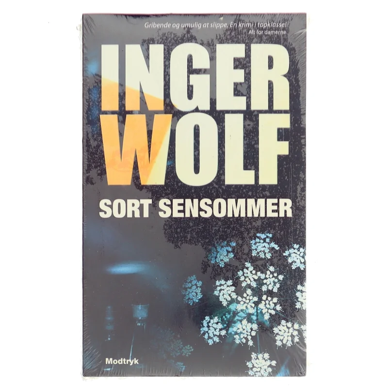 Sort sensommer af Inger Wolf (Bog)