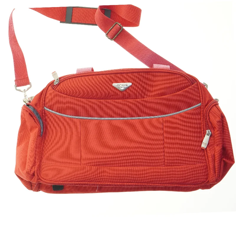 Rejsetaske i rød fra Aries (str. 53x31 cm)