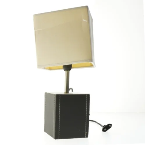 Bordlampe med kvadratisk base (str. 33,5 cm)