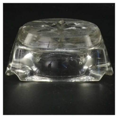 Gennemsigtig glasaskebæger (str. 12 x 12 x 4 cm)