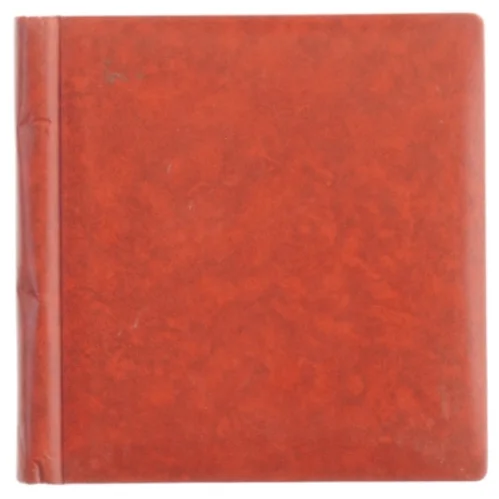 Fotobog i rødt omslag (str. 26 x 25 cm)