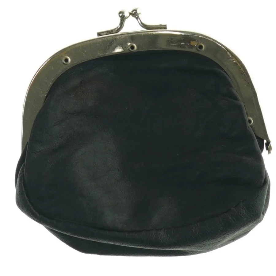 Sort læderpung (str. 11 x 11 cm)