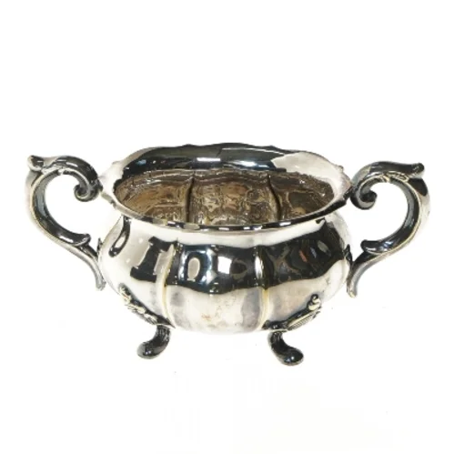 Sølv sukkerskål (str. 10x17,5 cm)