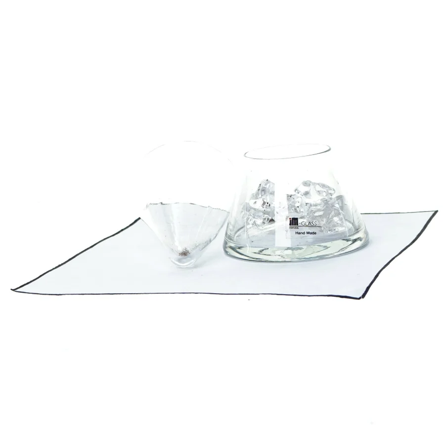 Dekorations glas fra Im Glass handmade (str. 10 x 9 cm)