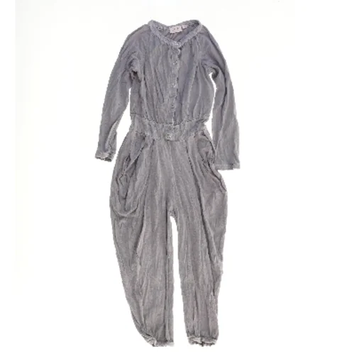 Grå heldragt fra Noa Noa (str. 116)