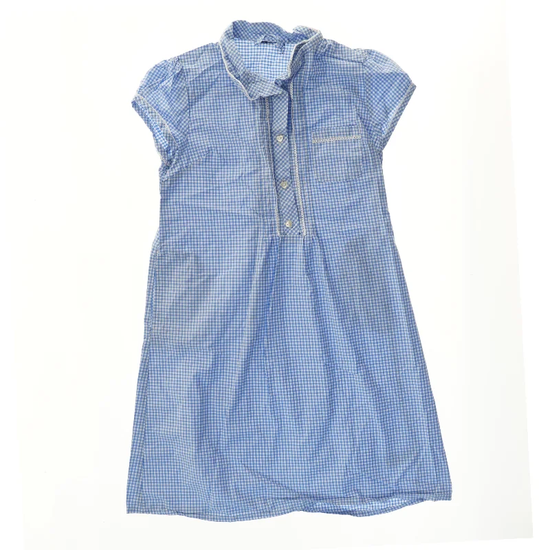 Kortærmet kjole med knapper fra Next (str. 152)