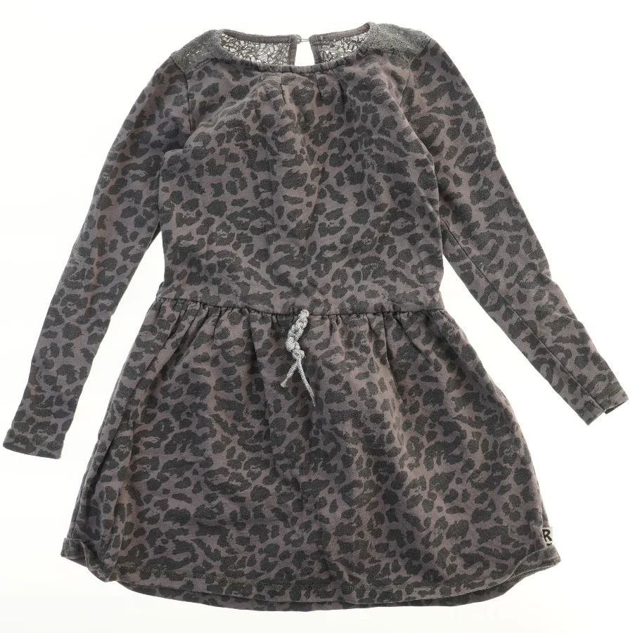 Langærmet leopardkjole (str. 134)