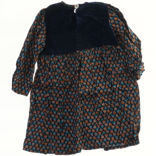 Langærmet kjole med mønster (str. 110)