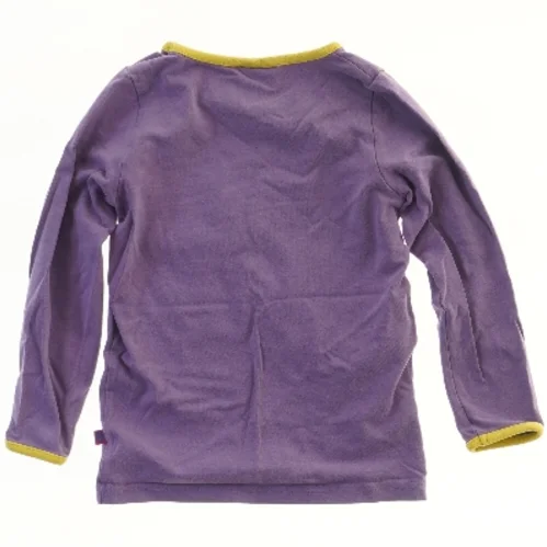 Langærmet trøje med æblemotiv fra Småfolk (str. 92)