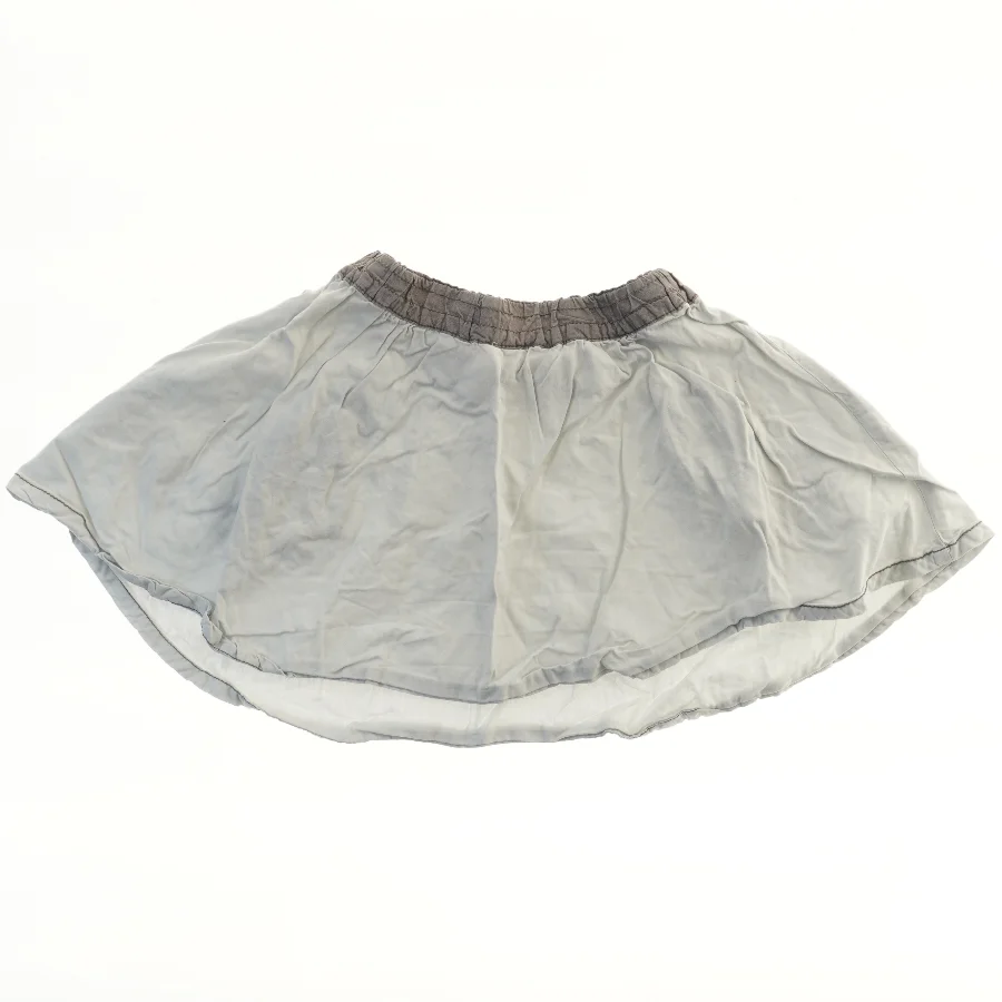 Børnenederdel med lommer fra Name It (str. 116)