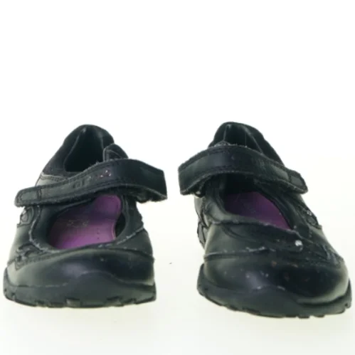 Sko fra Geox (str. 31)