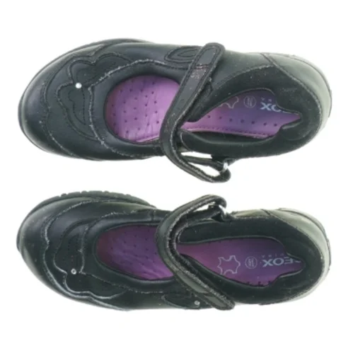 Sko fra Geox (str. 31)