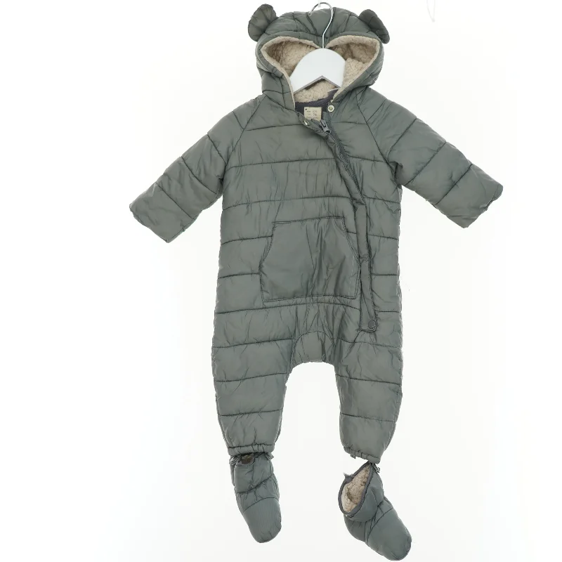 Flyverdragt fra Zara (str. 74 cm)