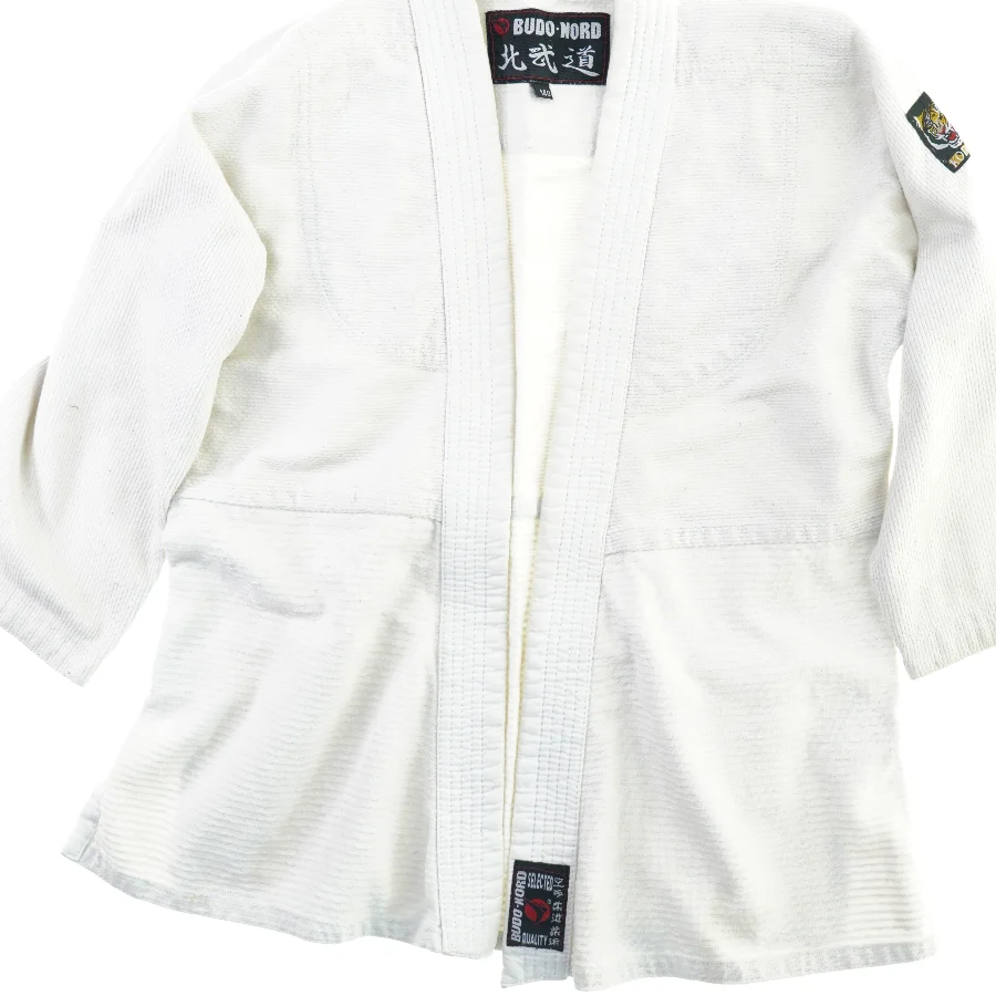 JIU-JITSU DRAGT fra Budonord (str. 140)