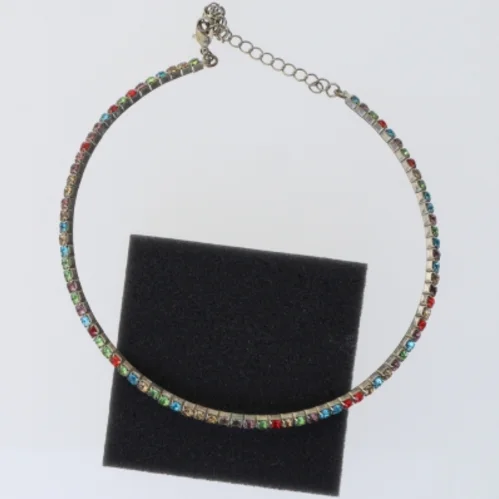 Farverig halskæde (str. Ø 11,5)