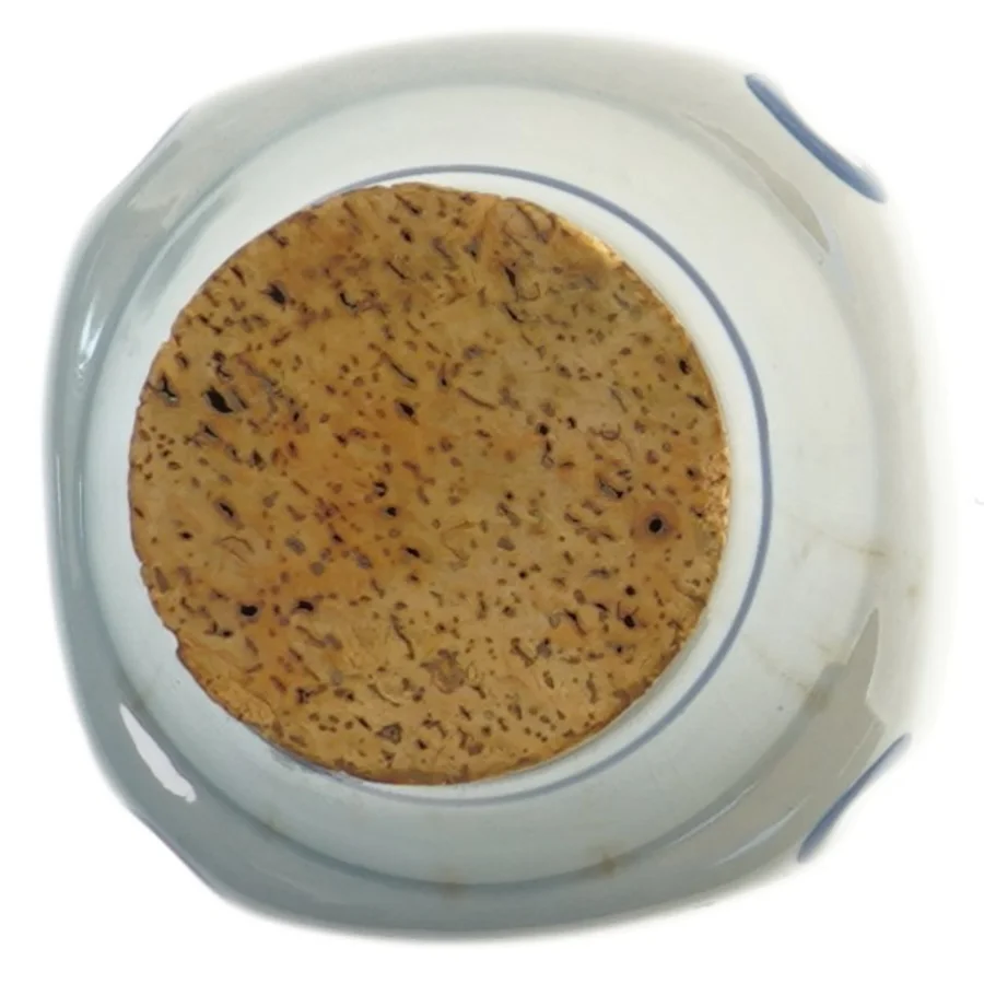 Keramikbeholder med korklåg fra Søholm (str. 16,5 cm)