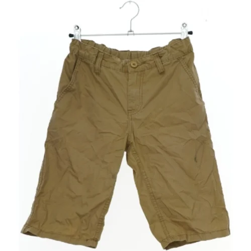 Brune shorts fra H&M (str. 140) fra H&M (str. 140)