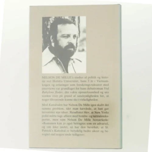Katedralen af Nelson De Mille (Bog)