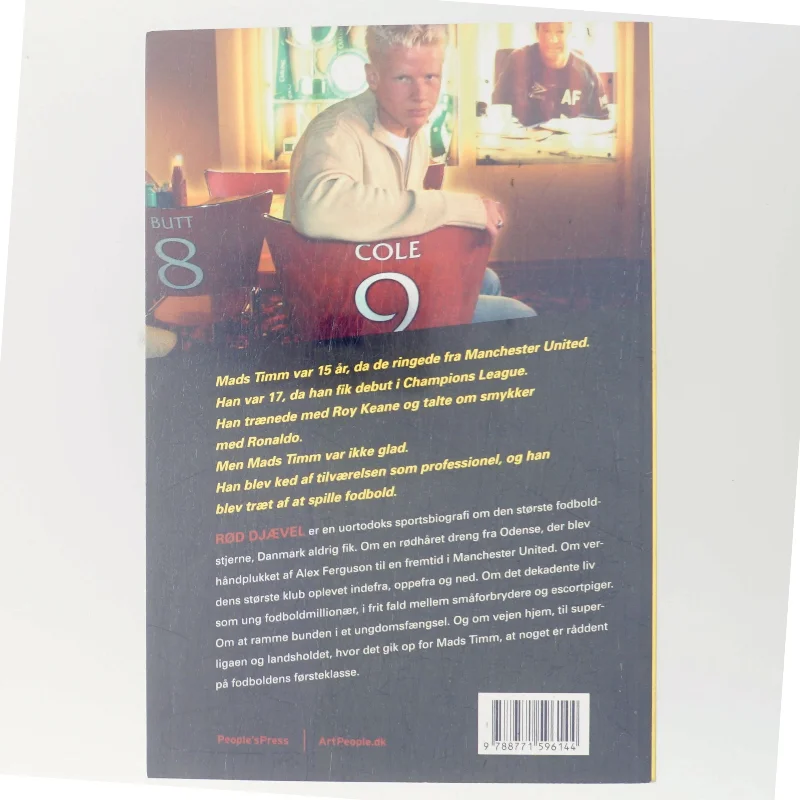Rød djævel : Sådan blev jeg ikke stjerne i Manchester United af Mads Timm (Bog)