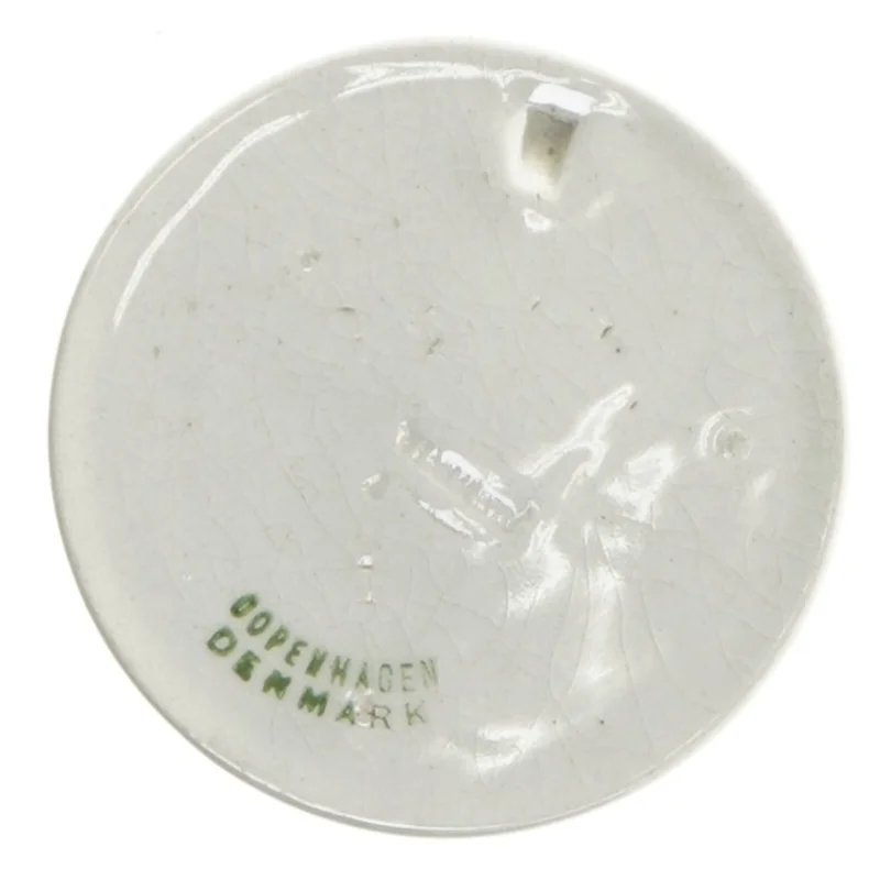 1917 Keramikvægskive fra Børnehjælpsdagen (str. Ø 9 cm)