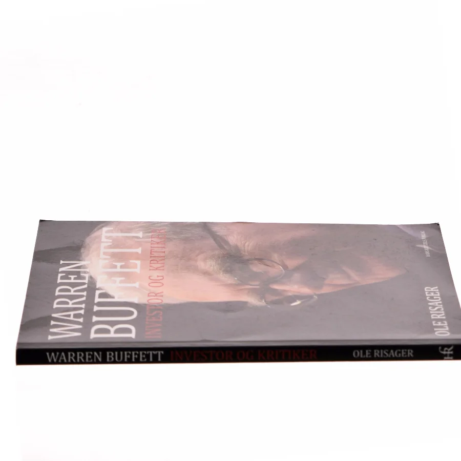 Warren Buffett: Investor og Kritiker af Ole Risager (Bog)