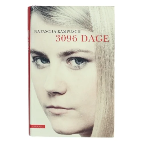 3096 dage af Natascha Kampusch (Bog)