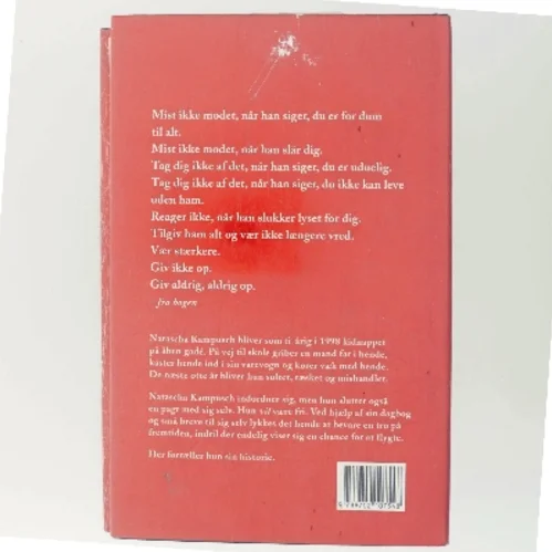 3096 dage af Natascha Kampusch (Bog)